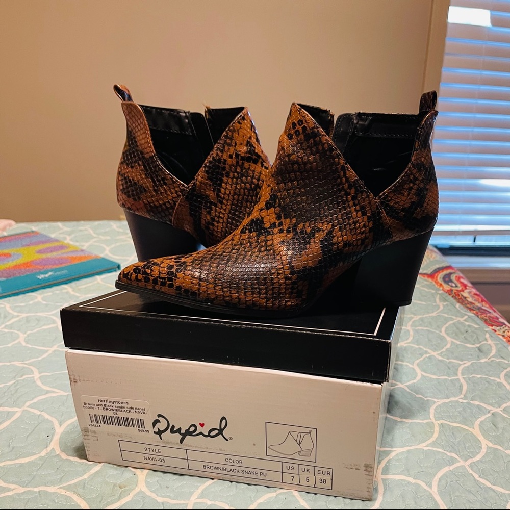 NIB QUPID Sz7 NAVA-08 BROWN/BLACK SNAKE MSRP $48 - Picture 8 of 9
